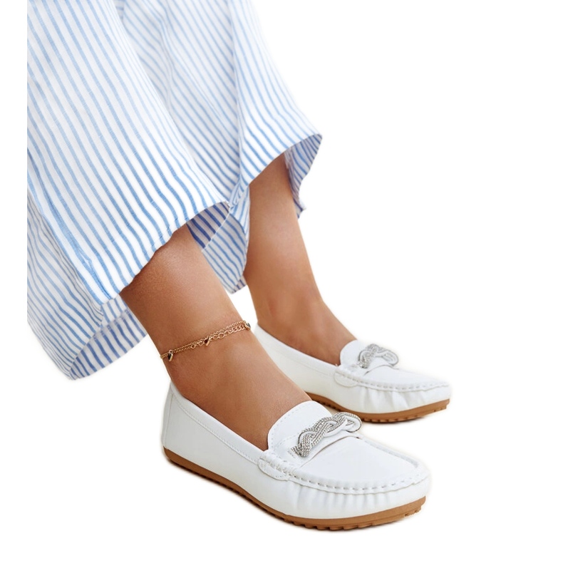 Mocassins blancs ornés de strass Adiba blanche Mocassins blancs ornés de strass Adiba blanche