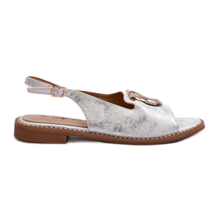 Sandales élégantes pour femmes avec décoration dorée sur talons plats, argent S.Barski KV27-053 Sandales élégantes pour femmes avec décoration dorée sur talons plats, argent S.Barski KV27-053
