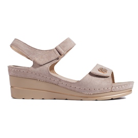 Sandales compensées en daim beige brun