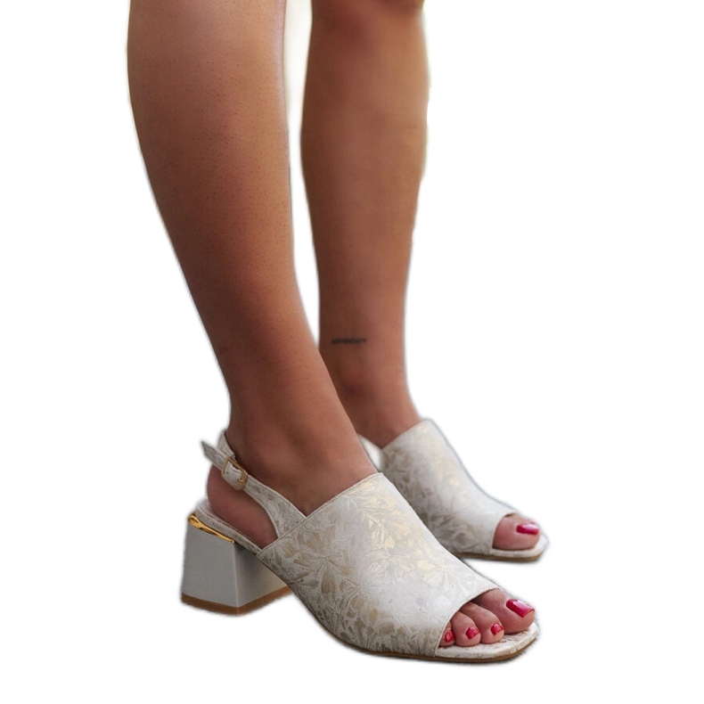 Sandales blocs avec empiècement en cuir Nuna beige