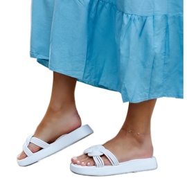 Tongs Ferrei en caoutchouc blanc