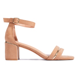 Sandales à talons bas en daim marron brun