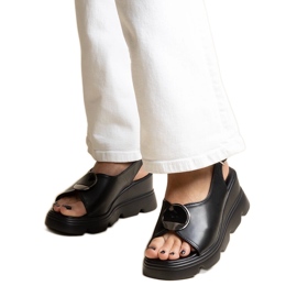 Sandales compensées à boucle Bayley noires