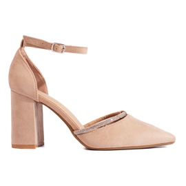 Escarpins à talons en daim beige