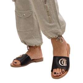 Tongs noires avec boucle Almeita