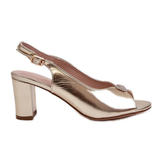 Élégantes sandales à talons hauts avec décoration Trasea dorée d'or