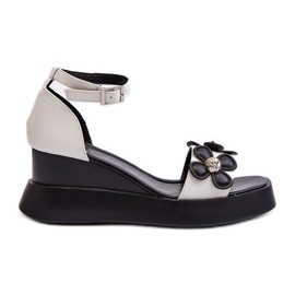 Sandales Pour Femmes Sur Plateforme Et Compensée Avec Fleurs, Blanc Foviana blanche Sandales Pour Femmes Sur Plateforme Et Compensée Avec Fleurs, Blanc Foviana blanche
