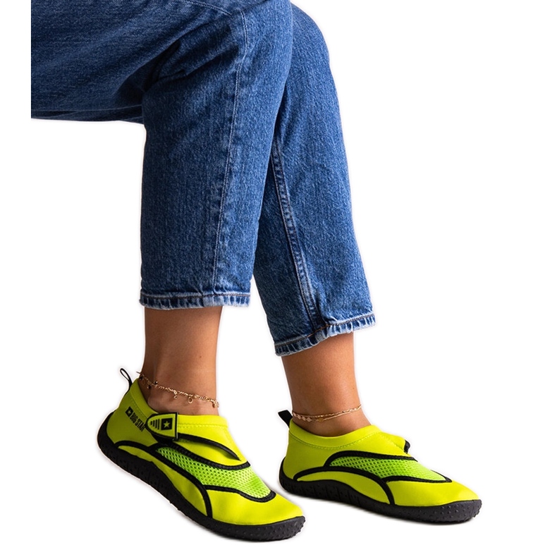 Chaussures de sport aquatiques jaunes Big Star NN274A807 Chaussures de sport aquatiques jaunes Big Star NN274A807