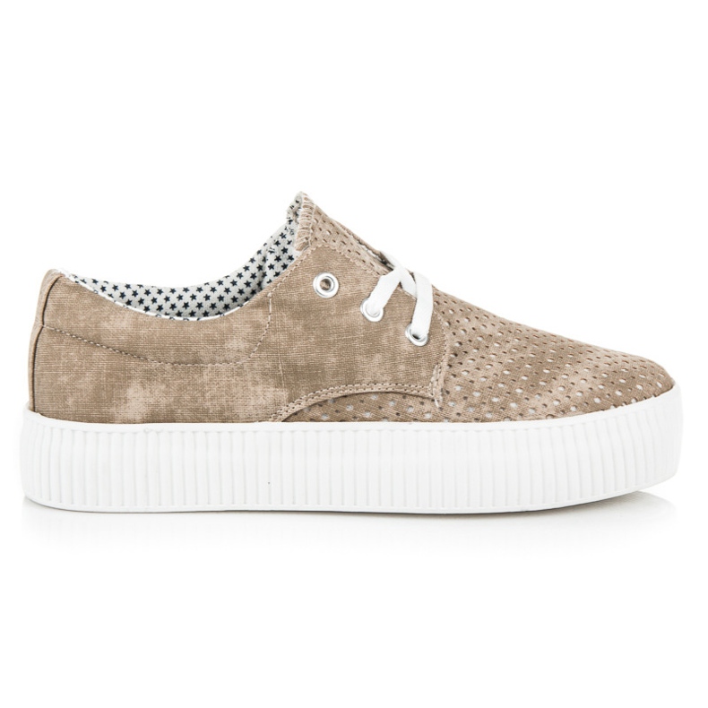 Kylie Baskets ajourées sur la plateforme brun Kylie Baskets ajourées sur la plateforme brun