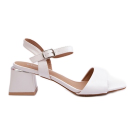 Sandales pour femmes sur un bloc en cuir écologique, blanc Leisha