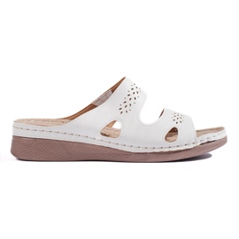 Tongs blanches confortables pour femmes