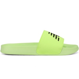 Chaussures New Balance U SUF200P3 vert