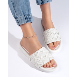 Chaussons femme tressés blancs blanche Chaussons femme tressés blancs blanche