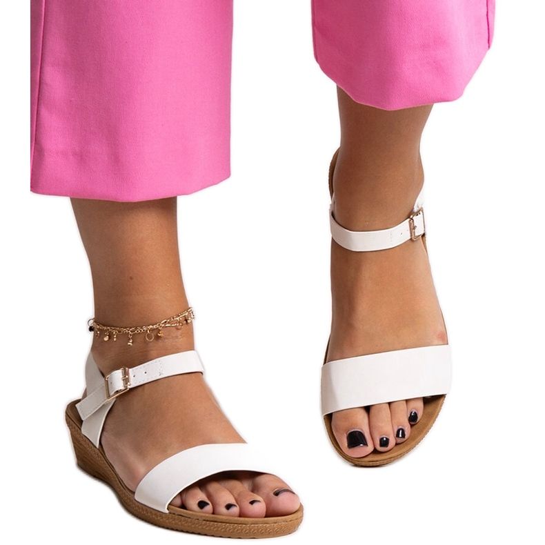 Sandales blanches en cuir écologique Makdaka