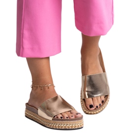 Tongs dorées avec semelle décorative Jasmine