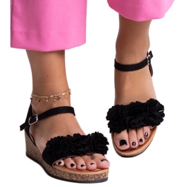 Sandales compensées noires à fleurs Meaza