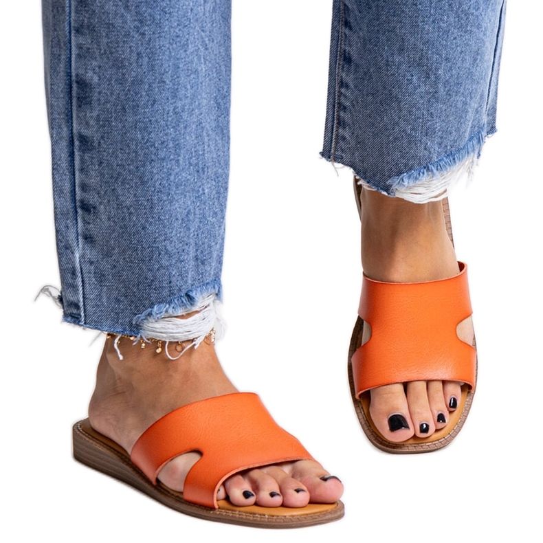 Tongs orange en cuir écologique par Kajetana