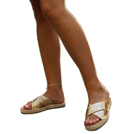 Chaussons ajourés dorés Awet