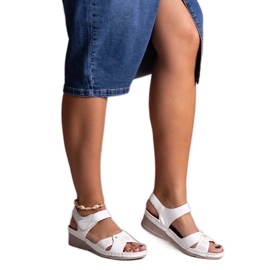Sandales compensées basses Kirane blanches