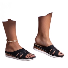 Chaussons légers noirs à talon bas par Mifsuda le noir