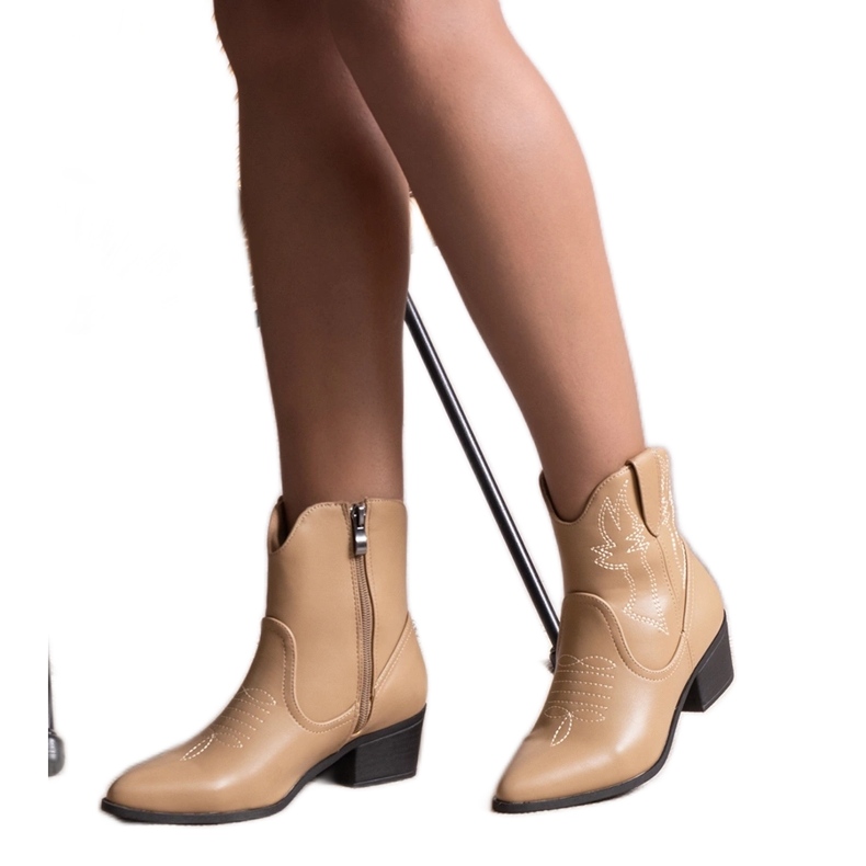 Bottes de cowboy beiges de Madia