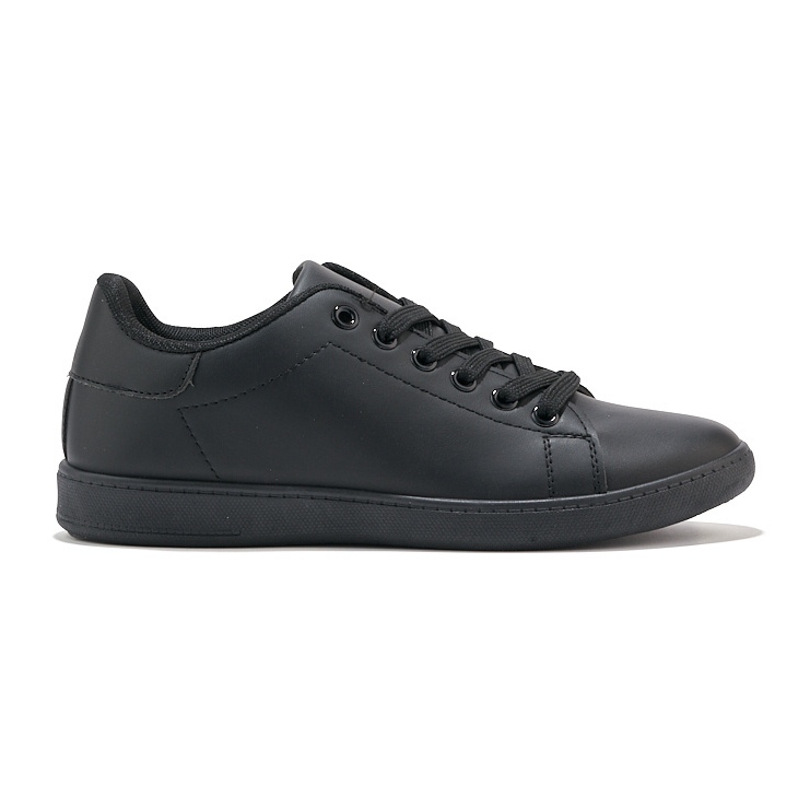 Chaussures de sport noires confortables le noir