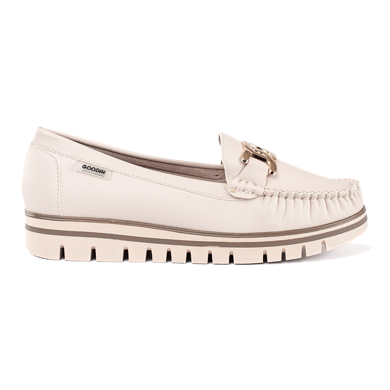 Mocassins beiges pour femmes sur la plateforme Mocassins beiges pour femmes sur la plateforme