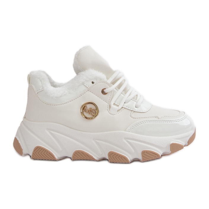 Chaussures de sport isolées à lacets pour femmes sur la plateforme, blanches Verioras