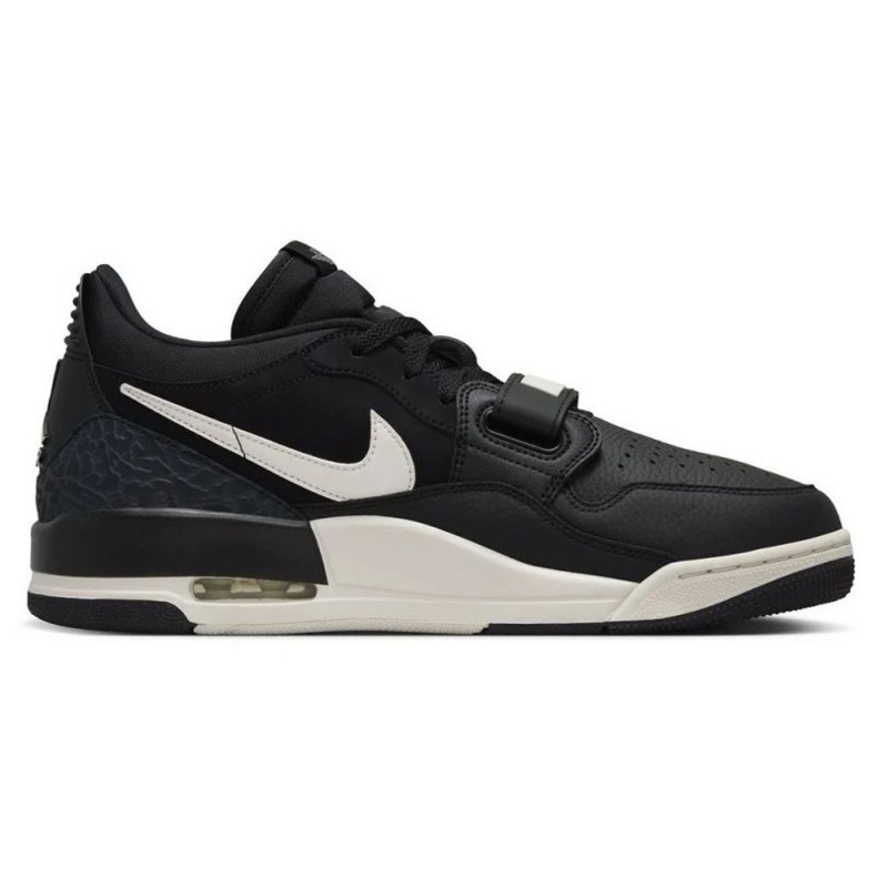 Chaussures Nike Jordan Legacy 312 basses CD7069-001 le noir
