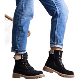 Bottes Amata isolées noires