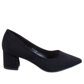 Escarpins à talons bas Farrin noirs le noir