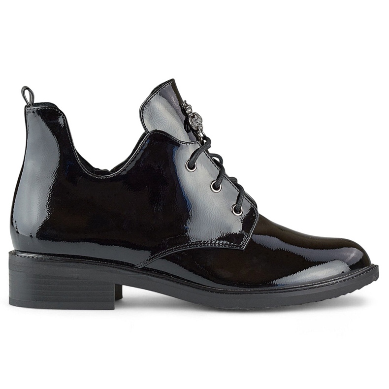 Bottines à lacets noires vernies et semelle plate le noir