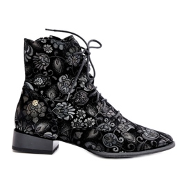 Bottines Plates à Motifs en Daim Maciejka 06391-01 Noir le noir