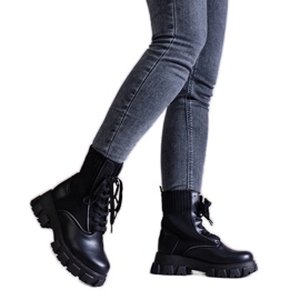 Bottines noires à tige souple par Zogba