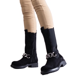 Bottines femme noires ornées d'une chaîne Yasarna