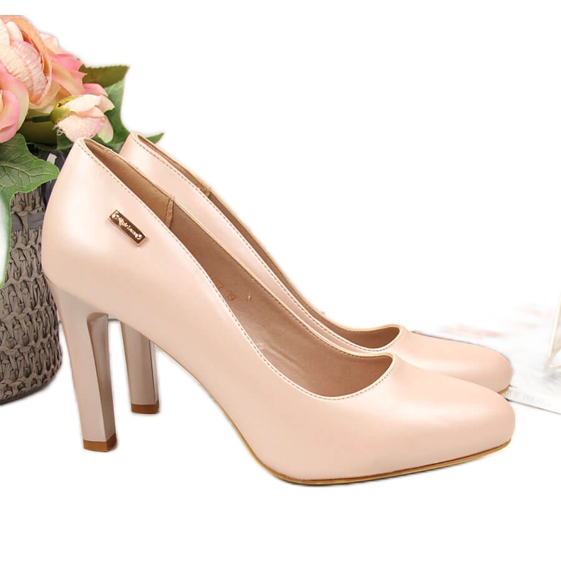 Escarpins en perles de poudre par Sergio Leone rose