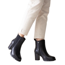 Bottines noires à talons hauts en cuir écologique Zinah le noir