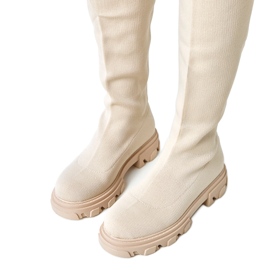 Boots longues en tissu beige sur la plateforme Athira