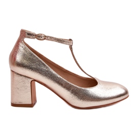 Mascara Pompes pour femmes avec écos-cuir sur le poteau en métal doré