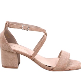Sandales à talons bas kaki beige