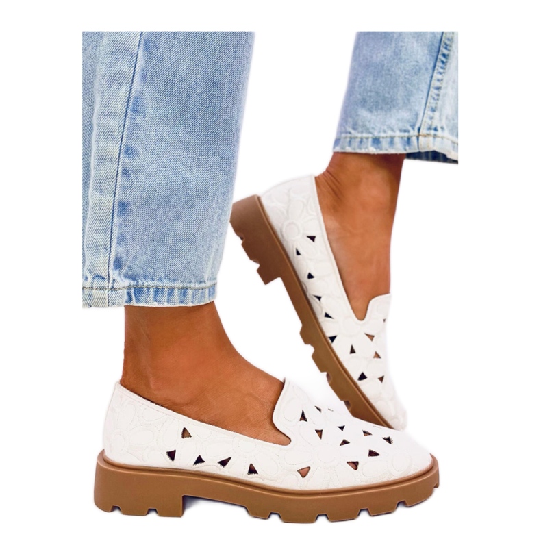 Mocassins blancs ajourés blanche