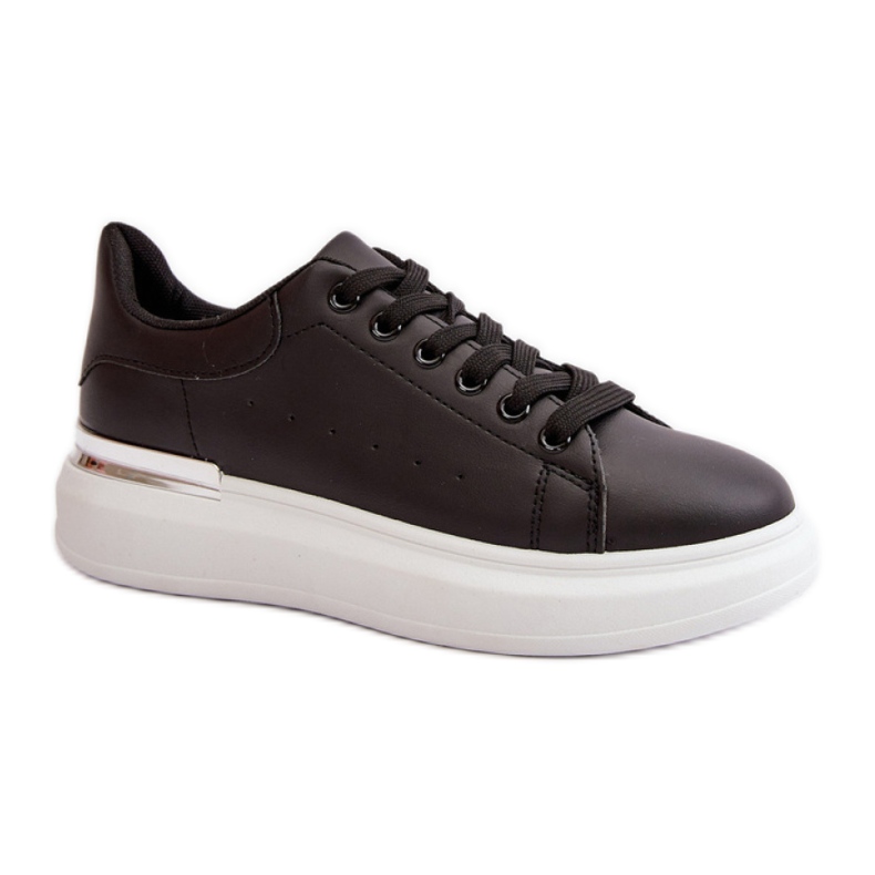 Baskets pour femmes sur la plate-forme noire le noir