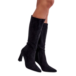 Bottines à talons en daim noir le noir