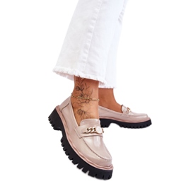 Mocassins plateforme beiges vernis