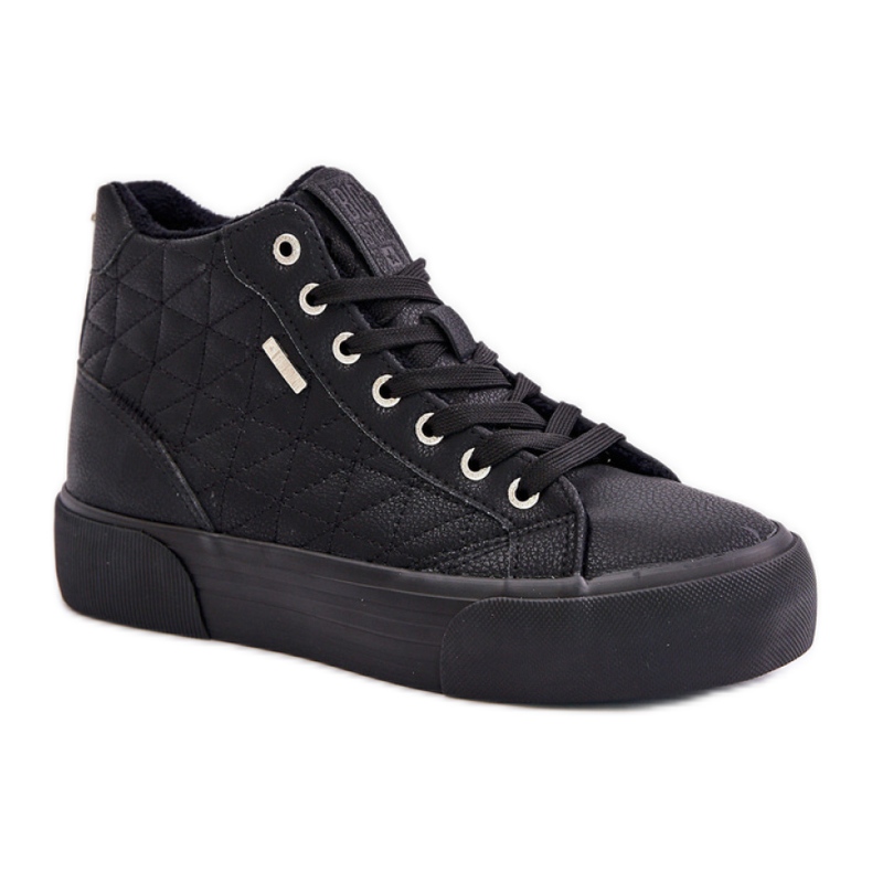 Baskets Big Star Black isolées et matelassées le noir