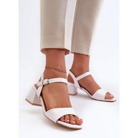 Step in style Sandales Modèle Leisha LT33-10 Blanc - Entrez avec style