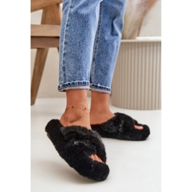 Step in style Chaussons Modèle Lavitera WSL-188 Noir - Entrez avec style le noir
