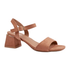 Step in style Sandales Modèle Leisha LT33-10 Camel - Entrez avec style brun