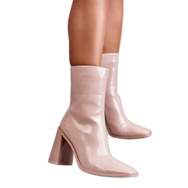 Step in style Bottes Modèle Margit C-229 Beige - Entrez avec style rose