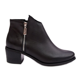 Step in style Bottes Modèle Annaja 4111-M Noir - Entrez avec style le noir